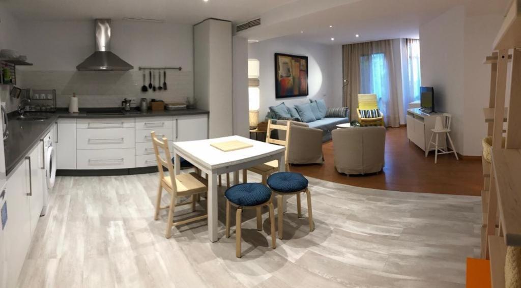 Appartamento Corazon De Nervion, Excelente Ubicacion, Opcion Parking Siviglia Esterno foto