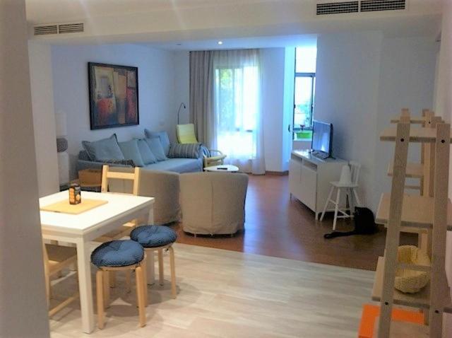 Appartamento Corazon De Nervion, Excelente Ubicacion, Opcion Parking Siviglia Esterno foto